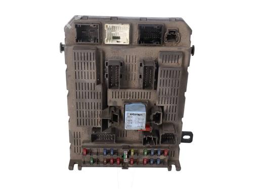 Used Fuse box Fuse box CITROËN C5 I (DC_) 2.0 HDi (DCRHZB, DCRHZE) (109 hp) 39889634 39889634