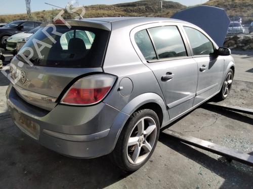 Fuse box OPEL ASTRA H (A04)  | BP22943286E1 