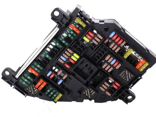 fuse-box-bmw-5-f10-2009-2010-2011-2012-2013-2014-2015-2016-39513861 main image