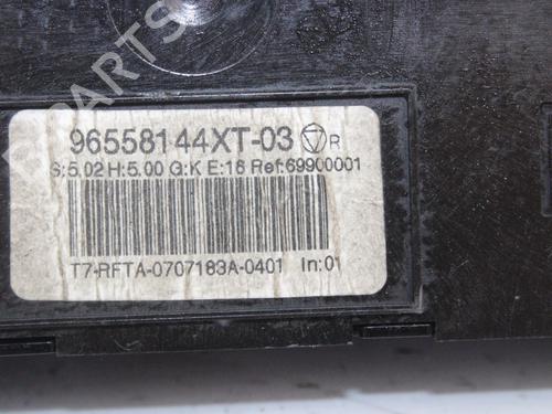 Climate control PEUGEOT 308 I (4A_, 4C_) 1.6 HDi | BP15470237I5