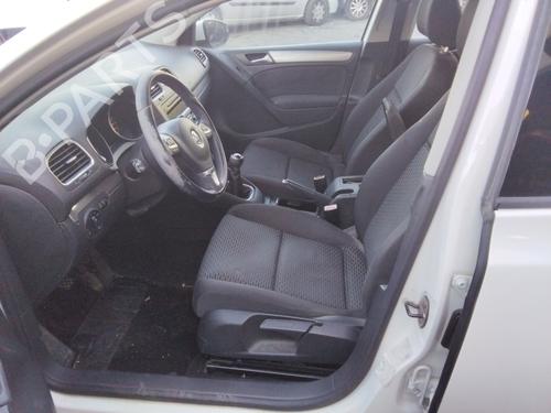 Bagtil kofangere VW GOLF VI (5K1)  | BP30687842C8 