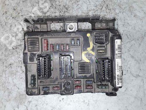 Used Fuse box Fuse box CITROËN C5 II (RC_) 1.6 HDi (RC8HZB) (109 hp) 8575138 8575138