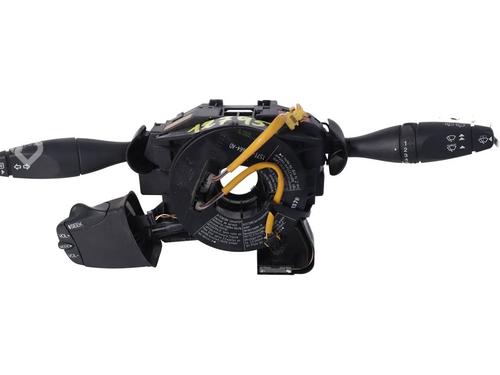 Used Squib airbag Squib airbag FORD MONDEO III Saloon (B4Y) 2.0 16V DI / TDDi / TDCi (90 hp) 40451965 40451965
