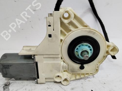 Left rear window motor LAND ROVER RANGE ROVER SPORT I (L320) | BP27605568E23