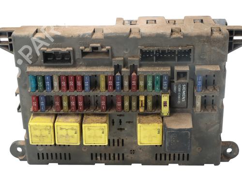 Used Fuse box Fuse box LAND ROVER FREELANDER I (L314) [1998-2006] 33201581 33201581
