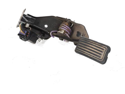 Pedal Pedal TOYOTA COROLLA Verso (ZER_, ZZE12_, R1_) 2.0 D-4D (CUR10_, CUR10R) (116 hp) 37081527 37081527