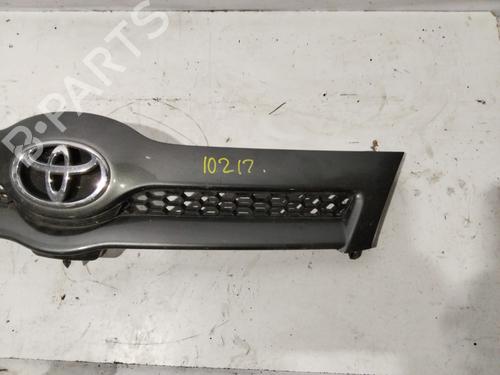 Grille TOYOTA COROLLA Verso (ZER_, ZZE12_, R1_) 2.2 D-4D (AUR10_, AUR10R) | BP30271703C40 