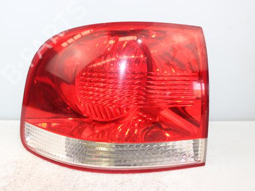 Left taillight VW TOUAREG (7LA, 7L6, 7L7) 5.0 V10 TDI | BP18130244C34 