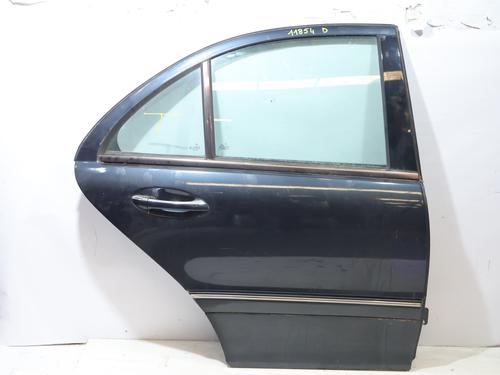 Dør høyre bak Dør høyre bak MERCEDES-BENZ C-CLASS (W203) C 200 Kompressor (203.045) (163 hp) 36884849 36884849