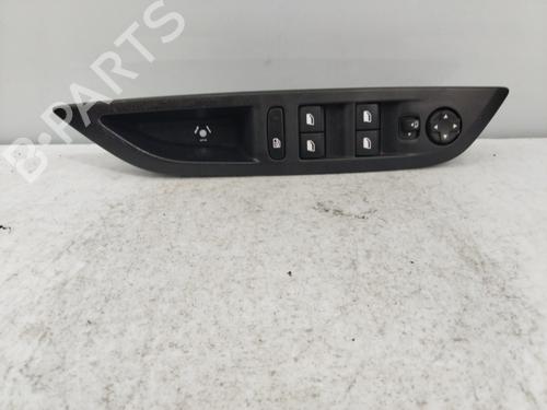 Used Left front window switch PEUGEOT 208 II (UB_, UP_, UW_, UJ_) 1.2 PureTech 100 (101 hp) 18488868