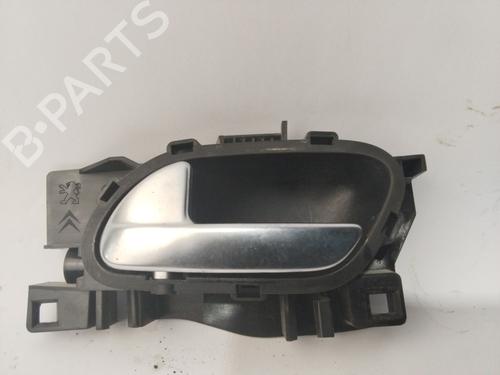 Used Rear left interior door handle PEUGEOT 208 I (CA_, CC_) 1.6 BlueHDi 100 (100 hp) 21381521