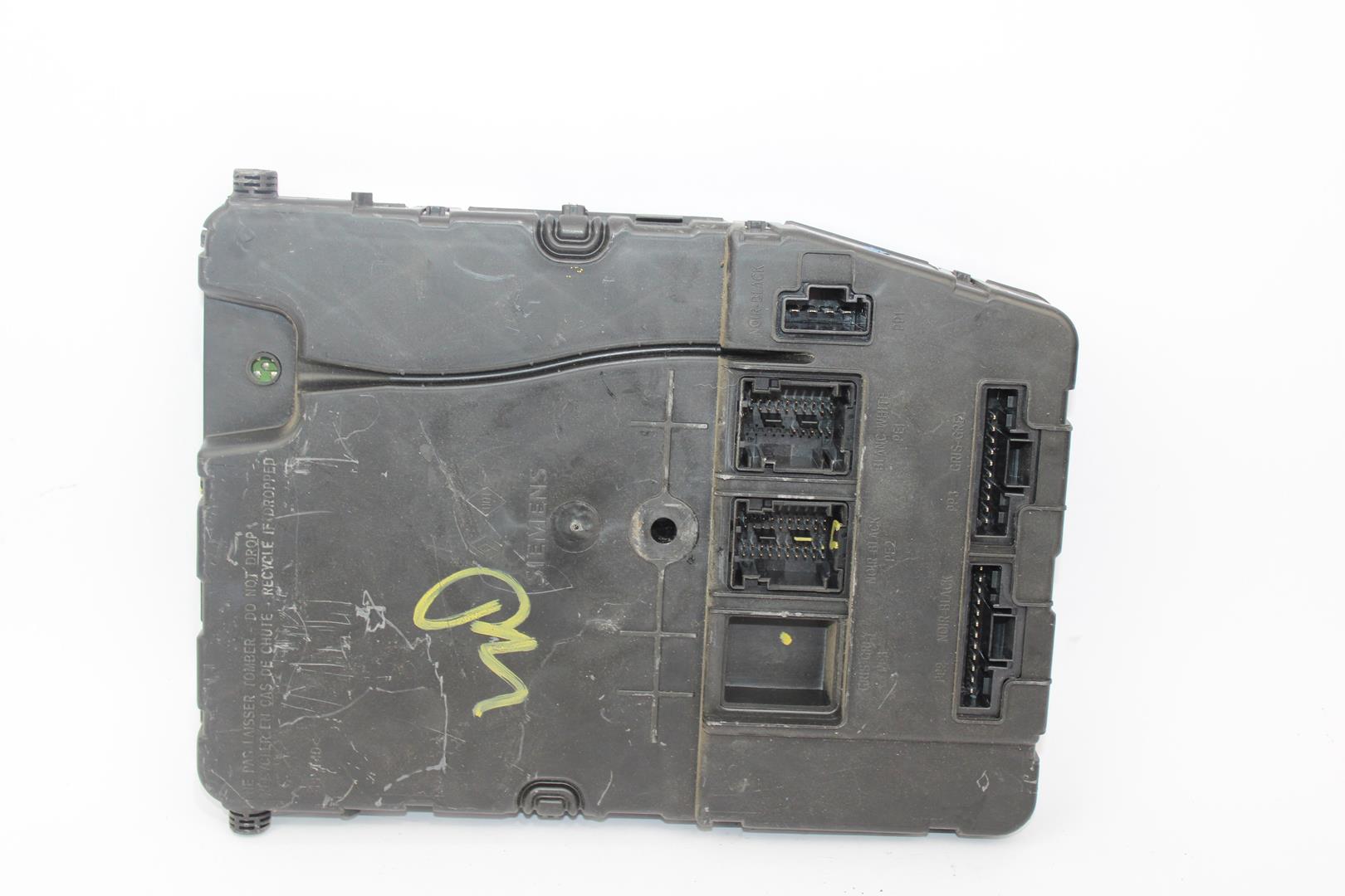Fuse box RENAULT MEGANE II (BM0/1_, CM0/1_) 1.5 dCi (BM1F, CM1F