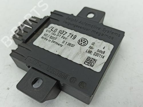 Electronic module VW TOUAREG (7LA, 7L6, 7L7) 5.0 V10 TDI | BP25875785M83 