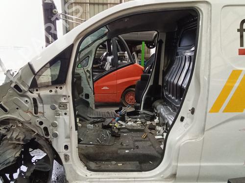 Used Rubber door seal Rubber door seal NISSAN NV200 / EVALIA Bus 1.5 dCi 90 (M20, M20M) (90 hp) 40531863 40531863