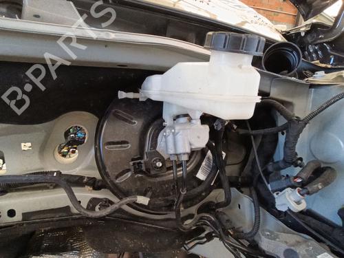 brake-master-cylinder-jeep-avenger-j2-2022-39423696 main image