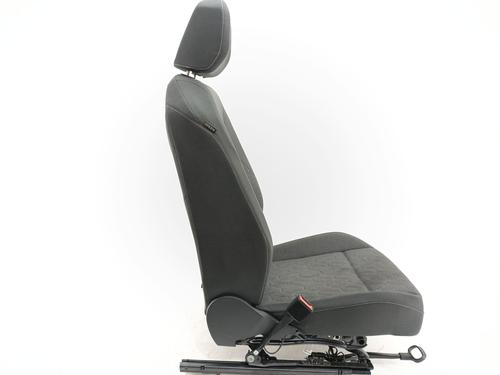 Left front seat VW GOLF VIII Variant (CG5, DB5) 1.5 TSI | BP35950921C15 - Image 4