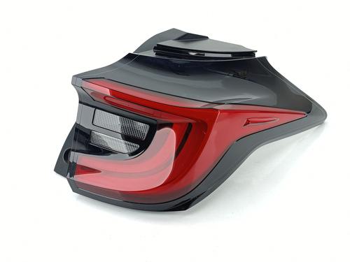 Used Right taillight Right taillight TOYOTA YARIS (_P21_, _PA1_, _PH1_) 1.5 (MXPA11) (125 hp) 32698044 32698044
