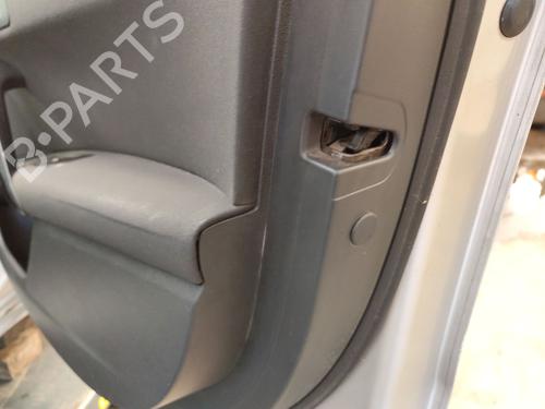 Used Front right lock PEUGEOT 508 I (8D_) 2.0 HDi (140 hp) 28949162