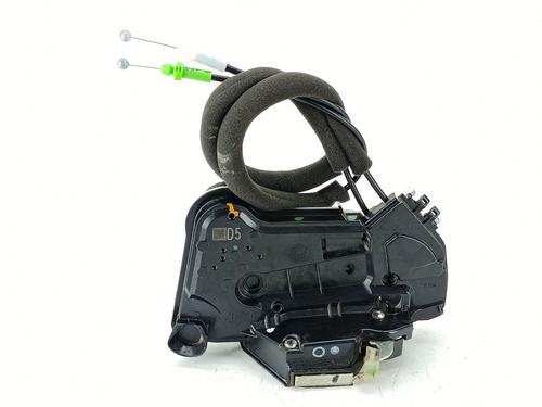 front-right-lock-toyota-c-hr-_x1_-2016-31854969 main image