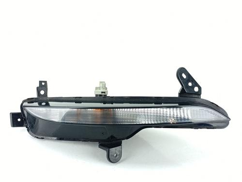 Used Left front indicator Left front indicator RENAULT MEGANE IV Hatchback (B9A/M/N_) 1.3 TCe 140 (B9NB) (140 hp) 34715685 34715685