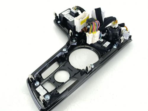 Switch KIA SPORTAGE V (NQ5) | BP32450392I30