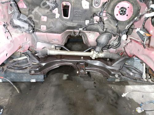 Stabilisator für TOYOTA YARIS (_P13_) 1.0 (KSP130) (72 hp) 31184945