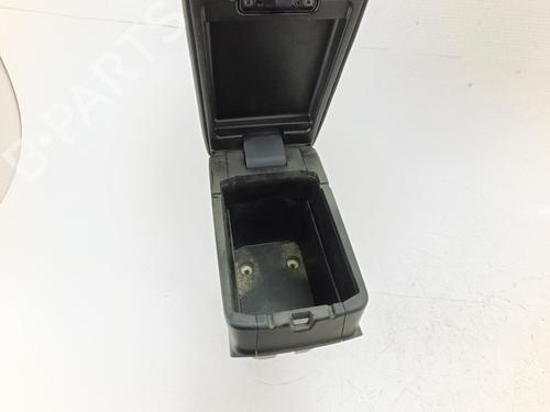 Middle console MITSUBISHI ECLIPSE CROSS (GK_, GL_) Plug-in Hybrid 4WD (GL3W) | BP35725347I22 - Image 4