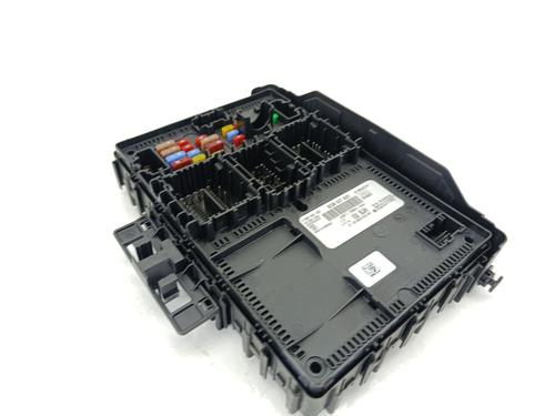 Used Fuse box Fuse box FORD FOCUS IV (HN) 1.0 EcoBoost (125 hp) 34445774 34445774