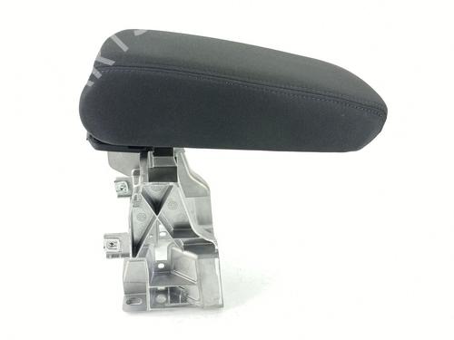 Armrest / Center console AUDI A3 Sportback (8YA, 8YF) 35 TDI | BP29248818I20 