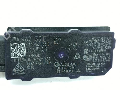 Antenne/Base AUDI A3 Sportback (8YA, 8YF) 35 TFSI Mild Hybrid | BP33934253C140 - Image 4