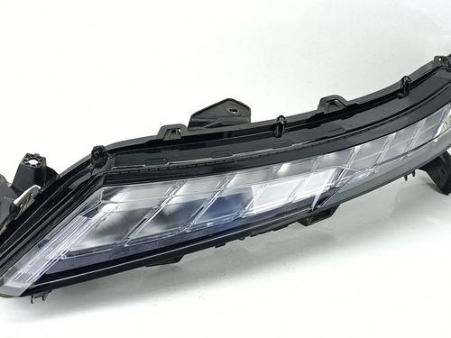 Used Left front indicator Left front indicator MITSUBISHI OUTLANDER III (GG_W, GF_W, ZJ, ZL, ZK) Plug-in Hybrid (GG2W) (200 hp) 35782443 35782443
