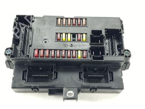 Used Fuse box PEUGEOT BOXER Van 2.2 BlueHDi 140 (140 hp) 32338371
