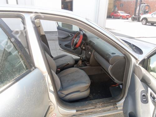 Switch SEAT LEON (1M1) 1.9 TDI | BP11968906I30