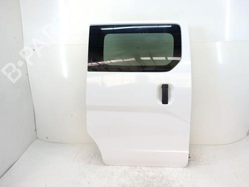 hjre-side-skydedr-nissan-nv200-evalia-bus-2010-38411620 main image