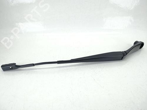 front-windshield-wiper-arm-kia-sportage-v-nq5-2021-32450305 main image