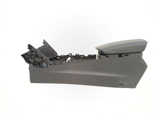 Console centrale Console centrale RENAULT MEGANE IV Hatchback (B9A/M/N_) 1.3 TCe 140 (B9NB) (140 hp) 34544470 34544470