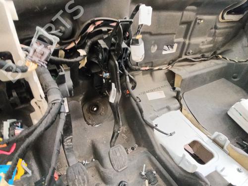 Used Break pedal Break pedal 39204195 39204195