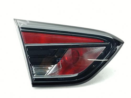 Feu de coffre gauche OPEL CROSSLAND X / CROSSLAND (P17, P2QO) 1.2 (75) (110 hp) 31886198