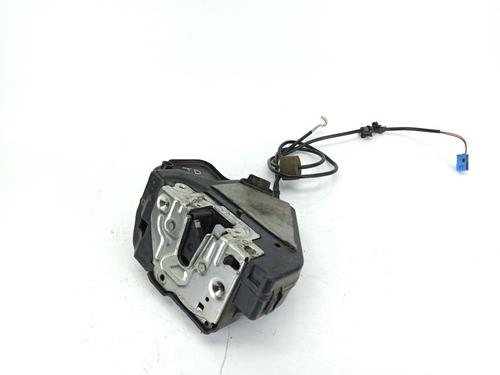 Højre bagtil lås MERCEDES-BENZ E-CLASS (W211) [2002-2009]  25874761