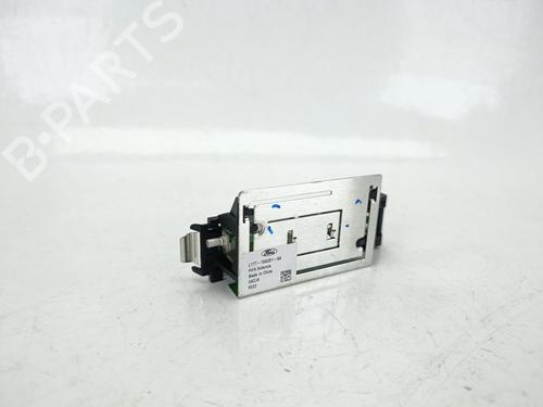 antennabase-ford-puma-j2k-cf7-2019-35801002 main image
