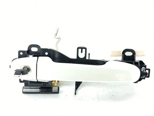 venstre-fortil-udvendigt-handtag-toyota-c-hr-_x1_-2016-31854972 main image