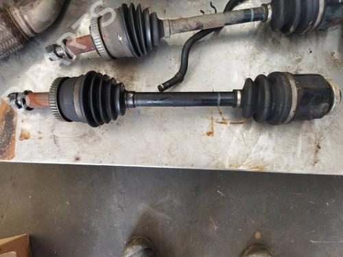 Right front driveshaft KIA SPORTAGE II (JE_, KM_) 2.0 CRDi 4WD | BP9197181M39 