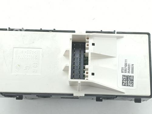 Left front window switch HYUNDAI i20 III (BC3, BI3) 1.0 T-GDI | BP36643181I27 - Image 4
