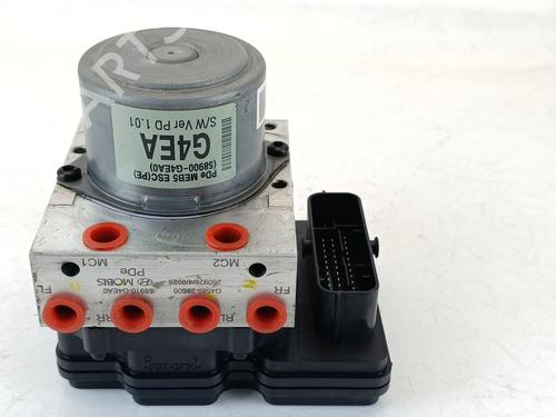 Used ABS pump HYUNDAI i30 (PDE, PD, PDEN) 1.6 CRDi (116 hp) 28024873