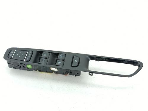 Used Left front window switch Left front window switch RENAULT CLIO IV (BH_) 0.9 TCe 90 (BHNF, BHMA, BHMH, BHJK, BHJR) (90 hp) 33321871 33321871