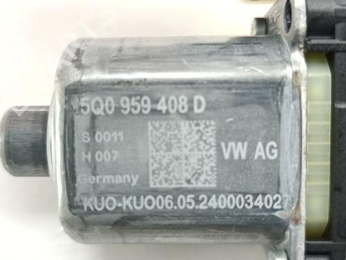 Right rear window motor SEAT LEON (KL1, KLG) 1.0 TSI | BP34445711E22 - Image 4