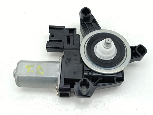 Used Right rear window motor Right rear window motor 38263125 38263125