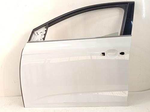 dr-venstre-fortil-renault-megane-iv-hatchback-b9amn_-2015-37534651 main image