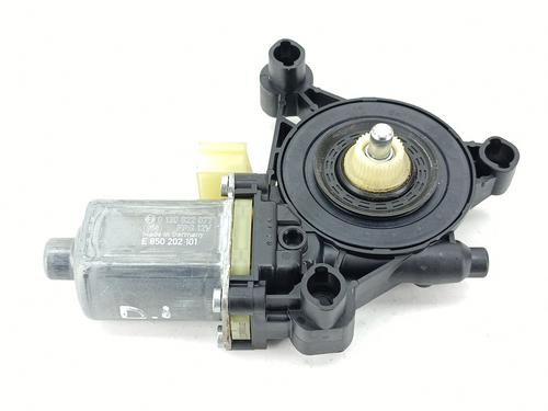 Used Left front window motor Left front window motor SEAT ATECA (KH7, KHP) 1.5 TSI (150 hp) 32670988 32670988