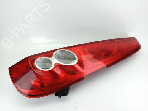 Used Right taillight FORD FIESTA V (JH_, JD_) 1.4 TDCi (68 hp) 25874637
